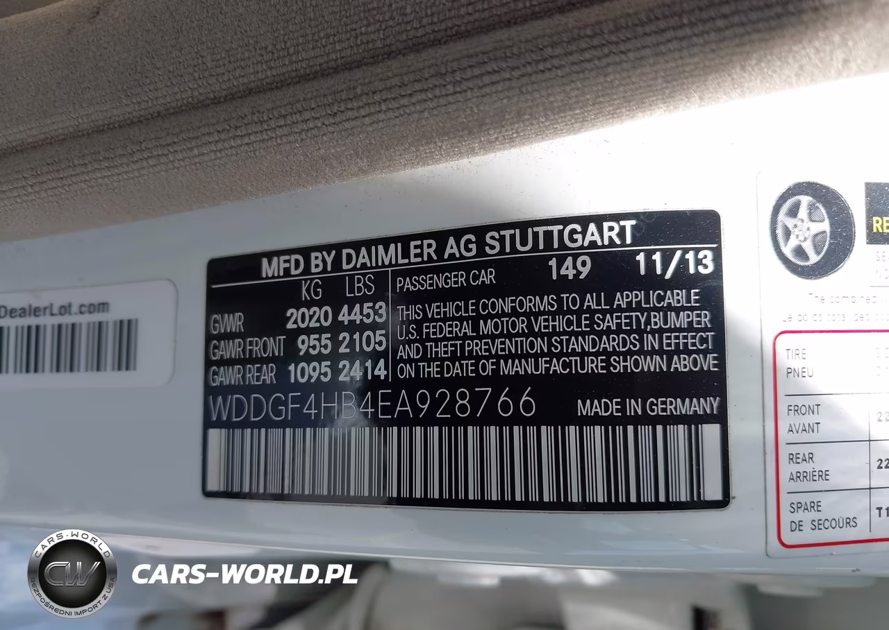 2014 Mercedes-Benz C 250 Luxury VIN:WDDGF4HB4EA928766 - 9