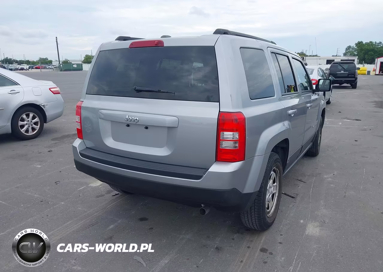 2016 Jeep Patriot Sport VIN:1C4NJPBB8GD777863 - 4
