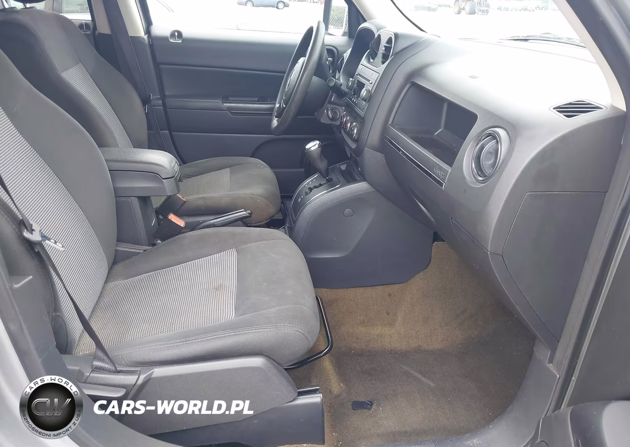 2016 Jeep Patriot Sport VIN:1C4NJPBB8GD777863 - 5