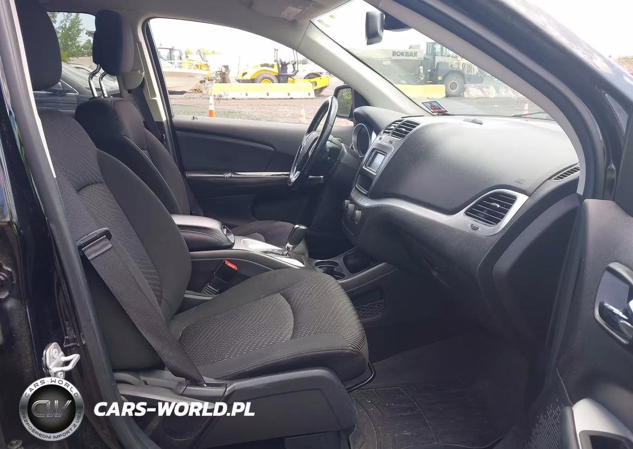 2020 Dodge Journey Se Value VIN:3C4PDCAB4LT280050 - 5