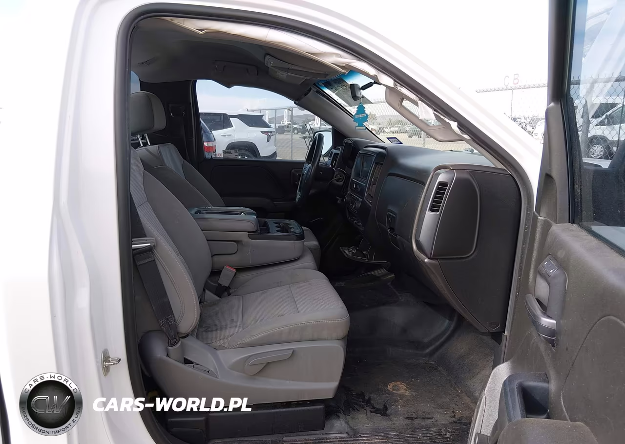 2018 Chevrolet Silverado 1500 Wt VIN:1GCNCNEC6JZ146784 - 5