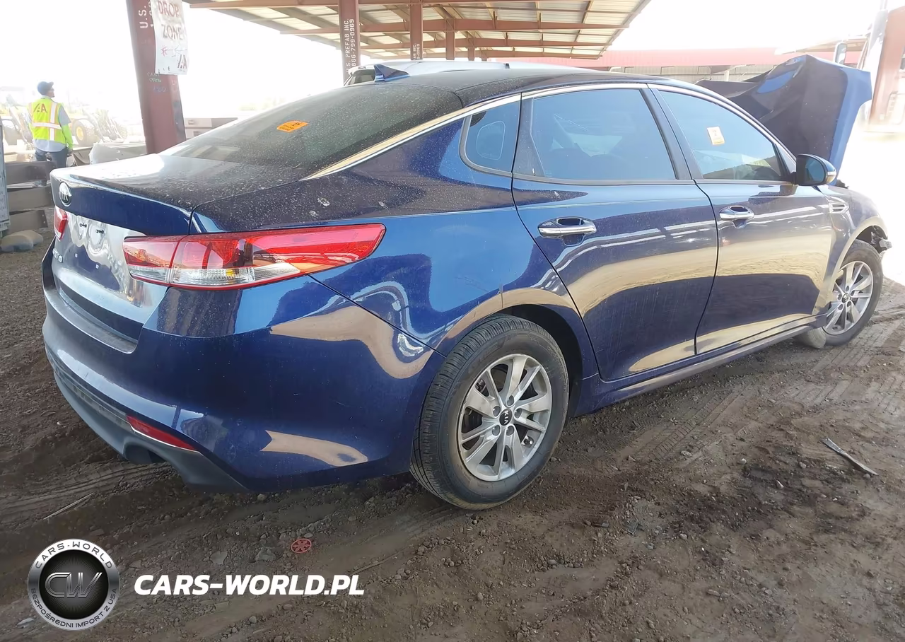 2017 Kia Optima Lx VIN:5XXGT4L32HG168302 - 4
