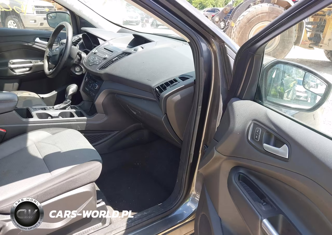 2018 Ford Escape Se VIN:1FMCU0GD5JUD42852 - 5