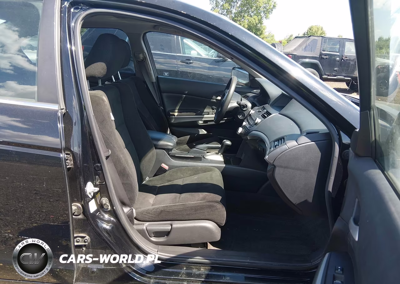 2009 Honda Accord 2.4 Ex VIN:1HGCP26779A135882 - 5