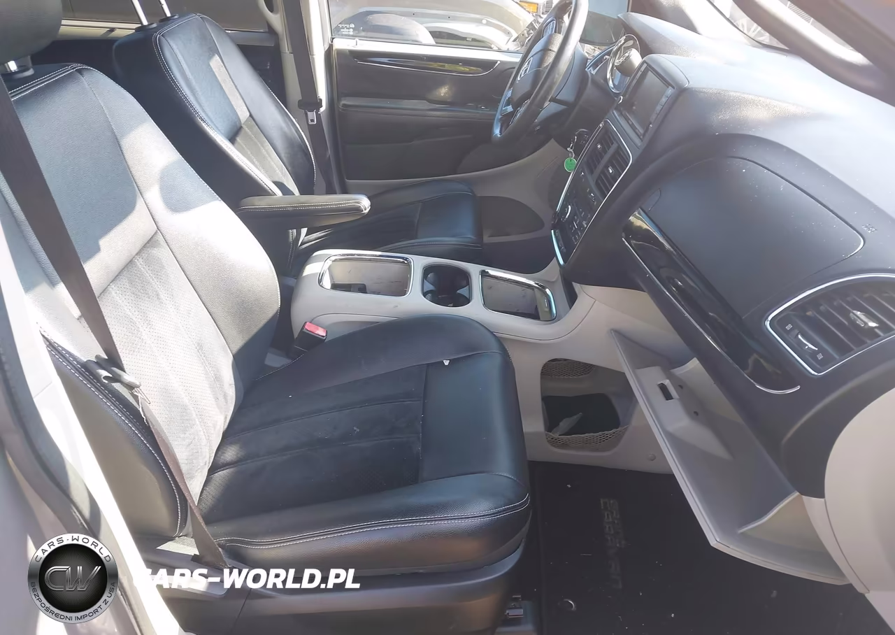 2015 Dodge Grand Caravan Sxt Plus VIN:2C4RDGCG8FR736096 - 5