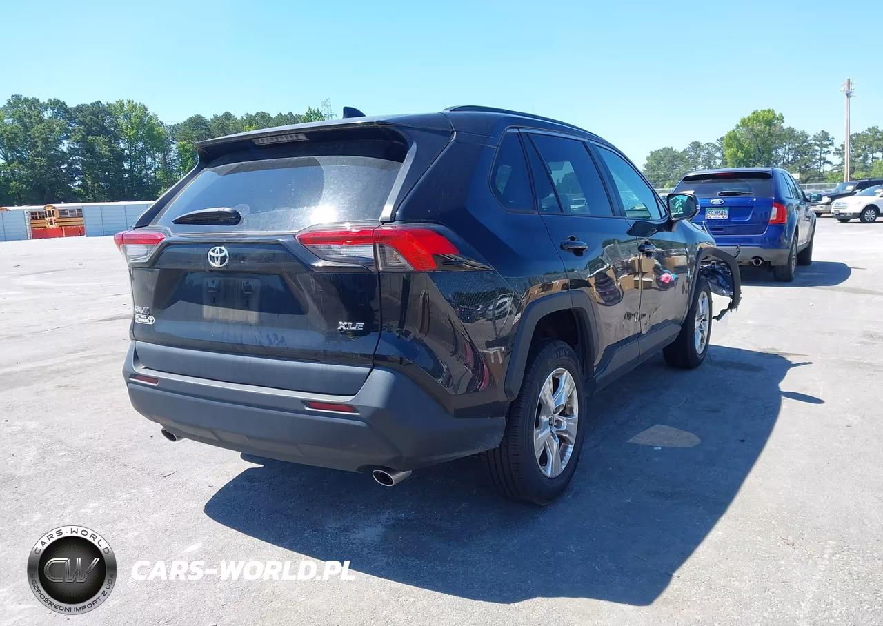 2021 Toyota Rav4 Xle VIN:2T3W1RFVXMC159965 - 4