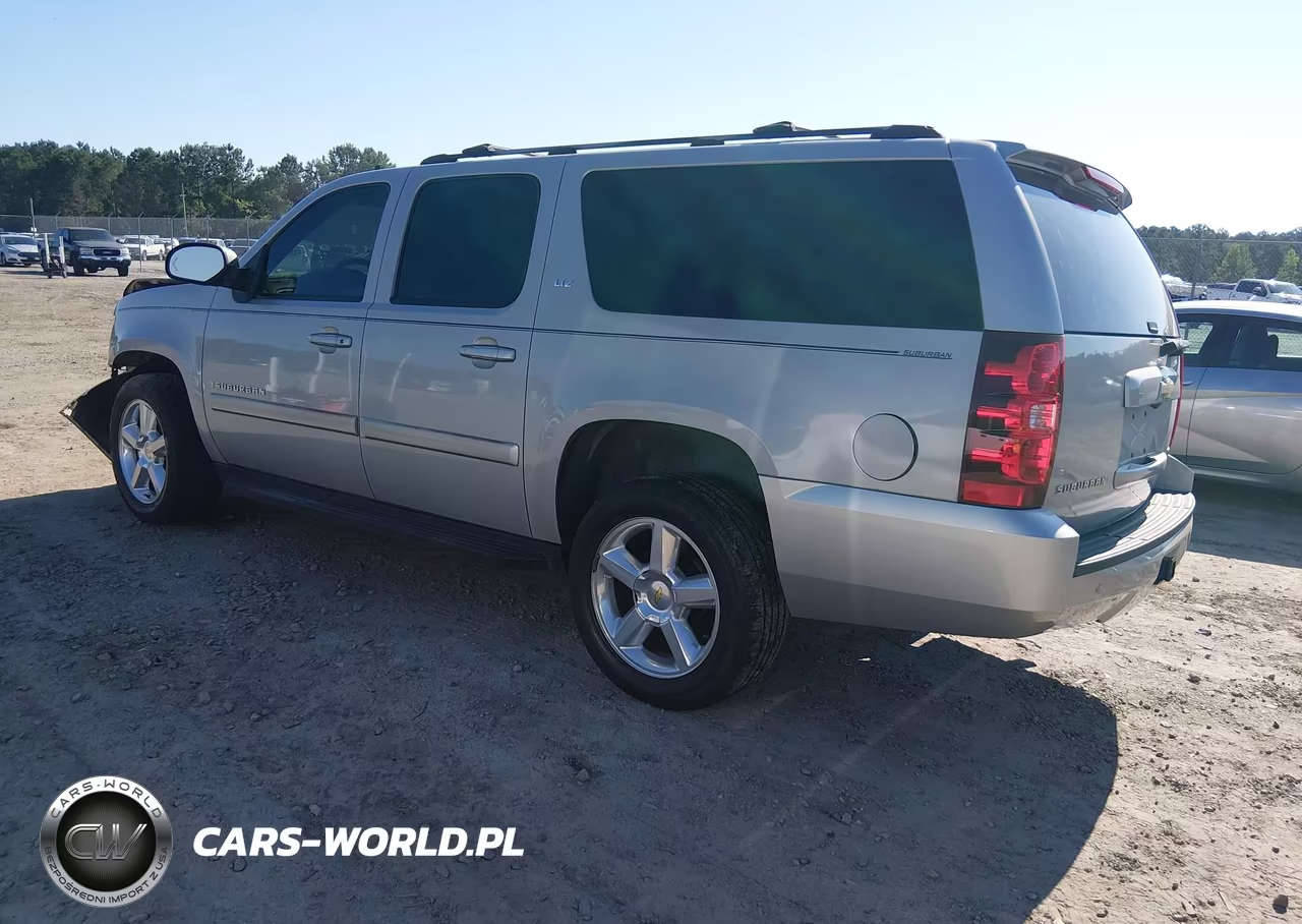 2007 Chevrolet Suburban 1500 Ltz VIN:1GNFC16077J232508 - 3