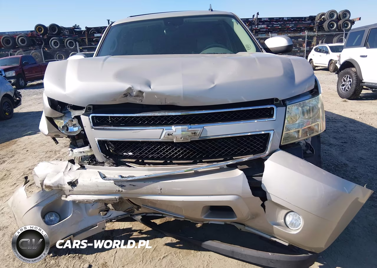 2007 Chevrolet Suburban 1500 Ltz VIN:1GNFC16077J232508 - 6