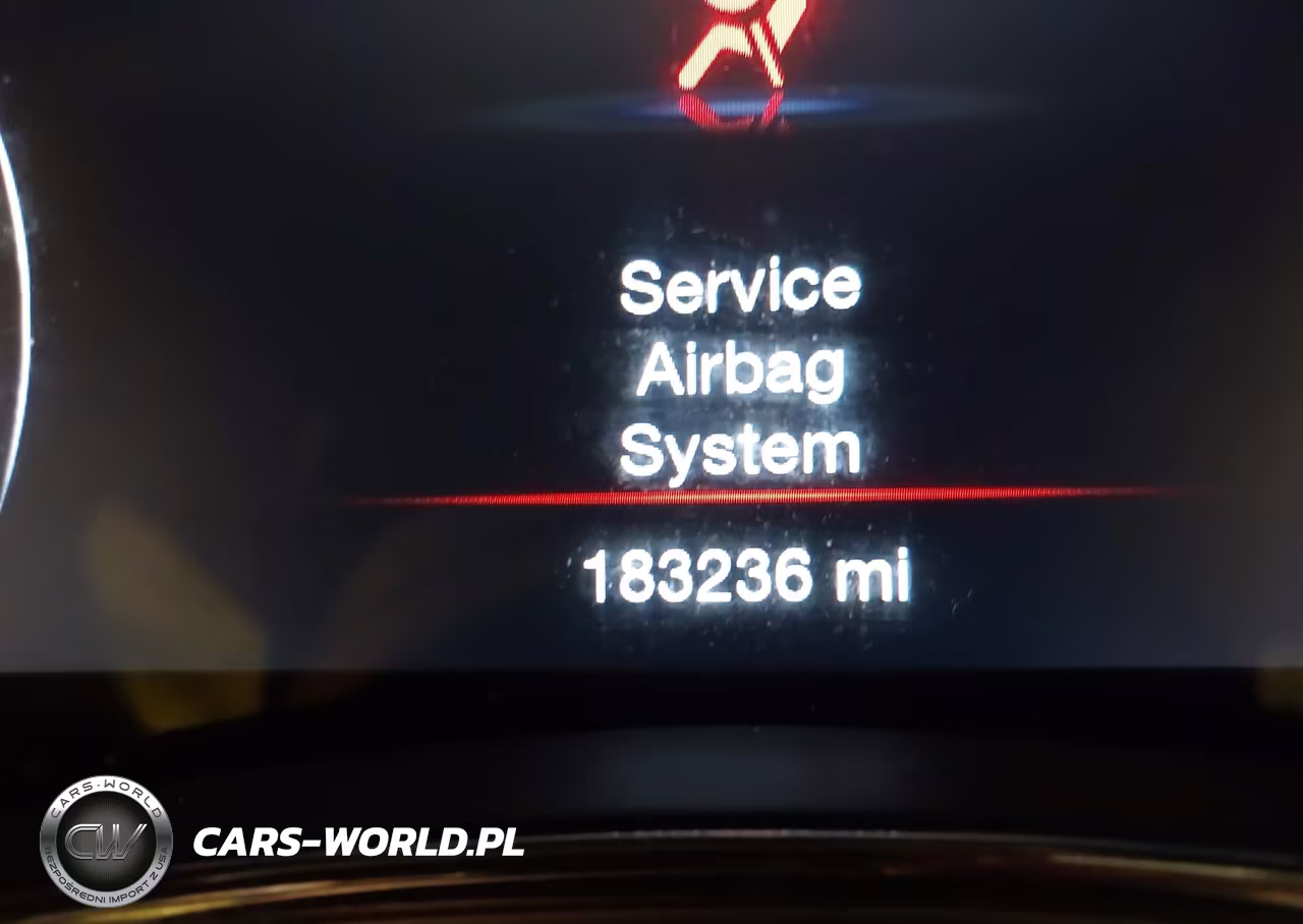 2017 Jeep Grand Cherokee Altitude 4X4 VIN:1C4RJFAGXHC909828 - 15