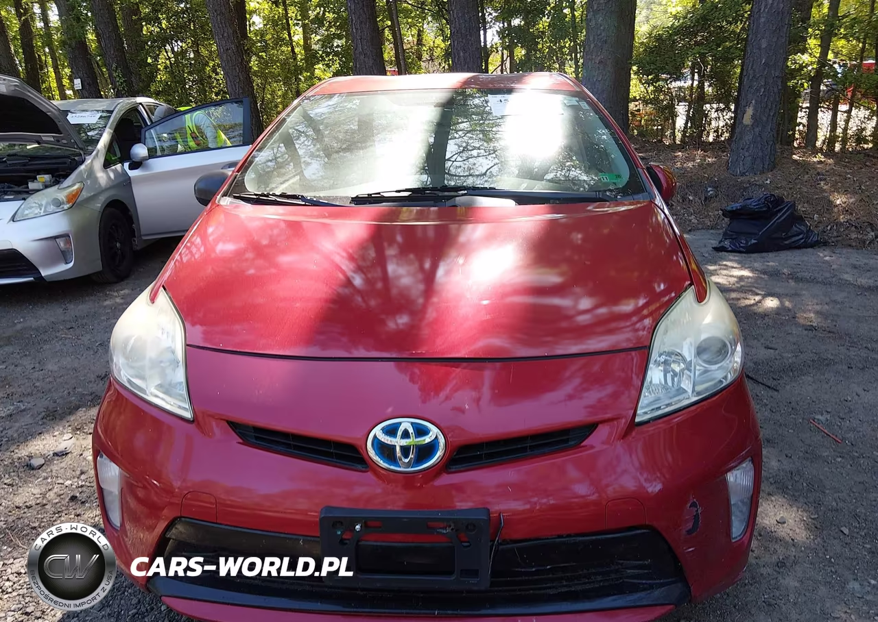 2013 Toyota Prius Two VIN:JTDKN3DUXD5577071 - 12