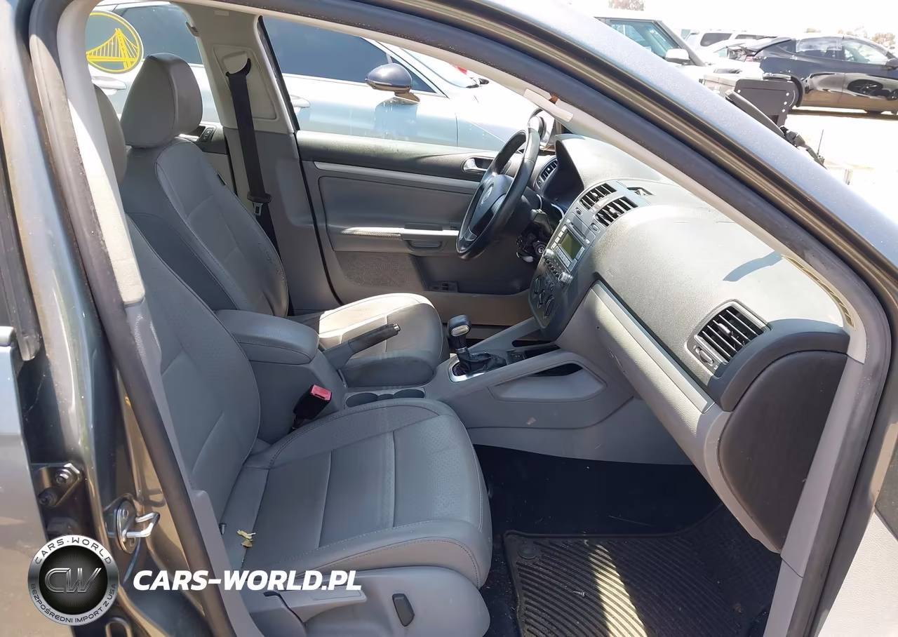 2009 Volkswagen Jetta Wolfsburg Edition VIN:3VWRA71K59M047447 - 5