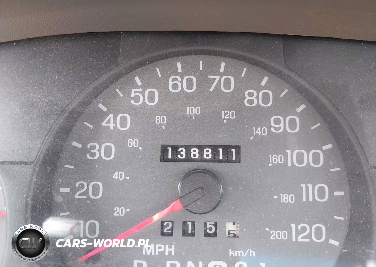 2001 Mercury Grand Marquis Ls VIN:2MEFM75W31X668073 - 15