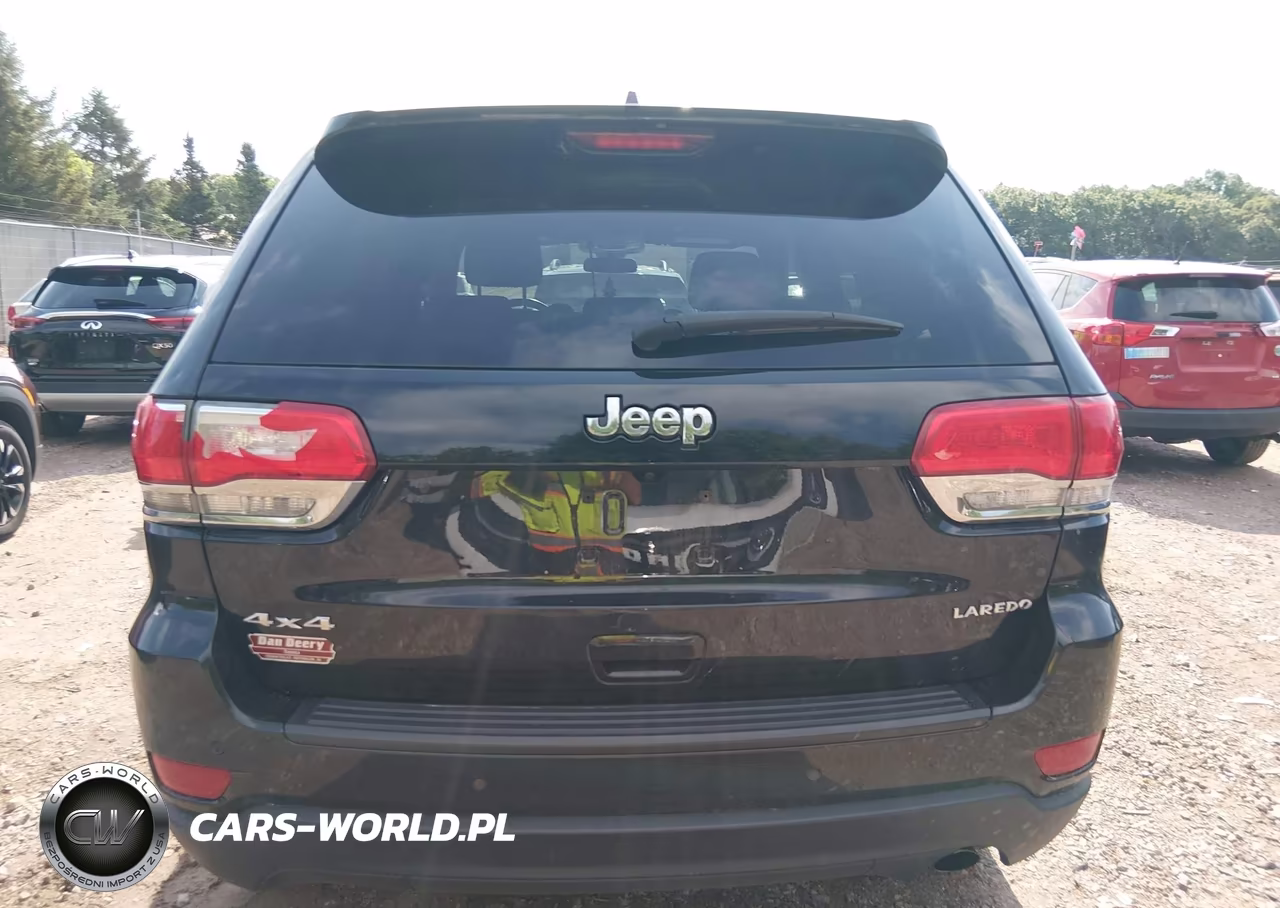 2019 Jeep Grand Cherokee Laredo E 4X4 VIN:1C4RJFAG5KC528699 - 16