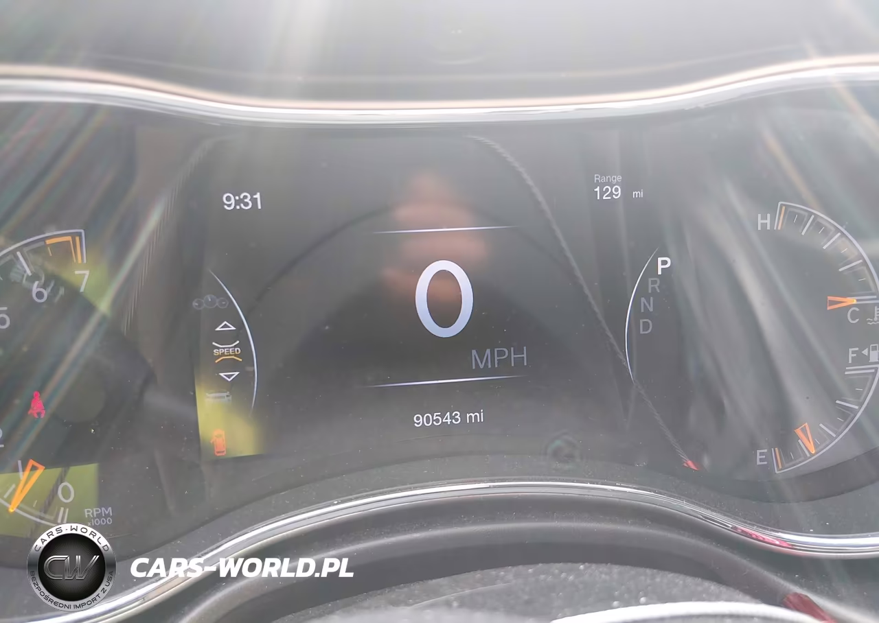 2019 Jeep Grand Cherokee Laredo E 4X4 VIN:1C4RJFAG5KC528699 - 7
