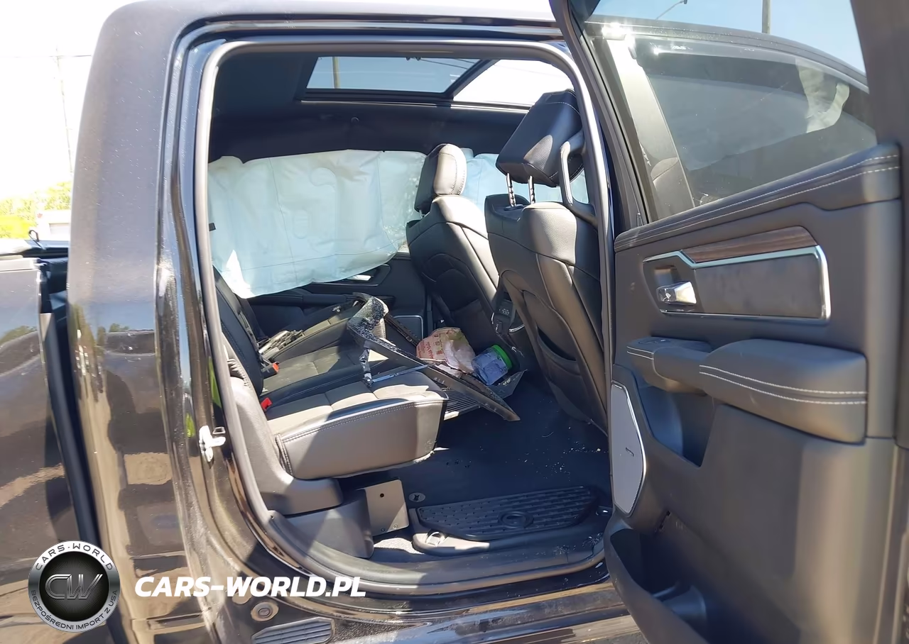 2026 Ram 1500 Laramie 4X4 5'7 Box VIN:1C6SRFJP2TN191593 - 8