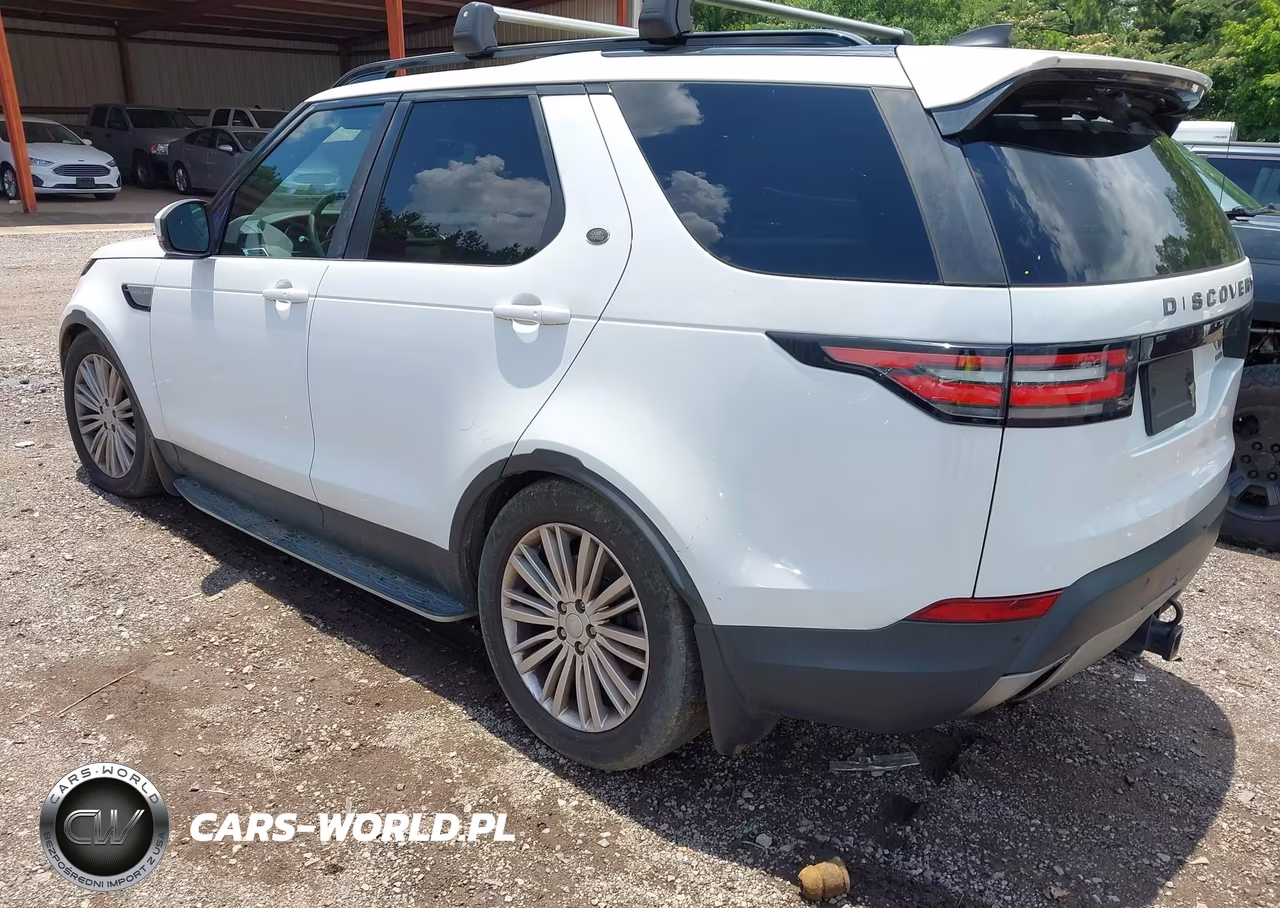 2017 Land Rover Discovery Hse VIN:SALRRBBK9HA005462 - 3