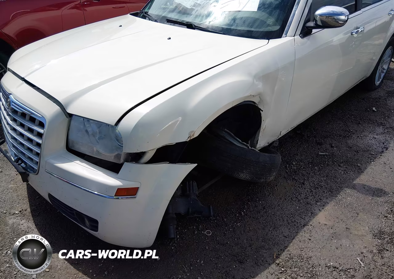 2010 Chrysler 300 Touring VIN:2C3CA4CD9AH123183 - 6