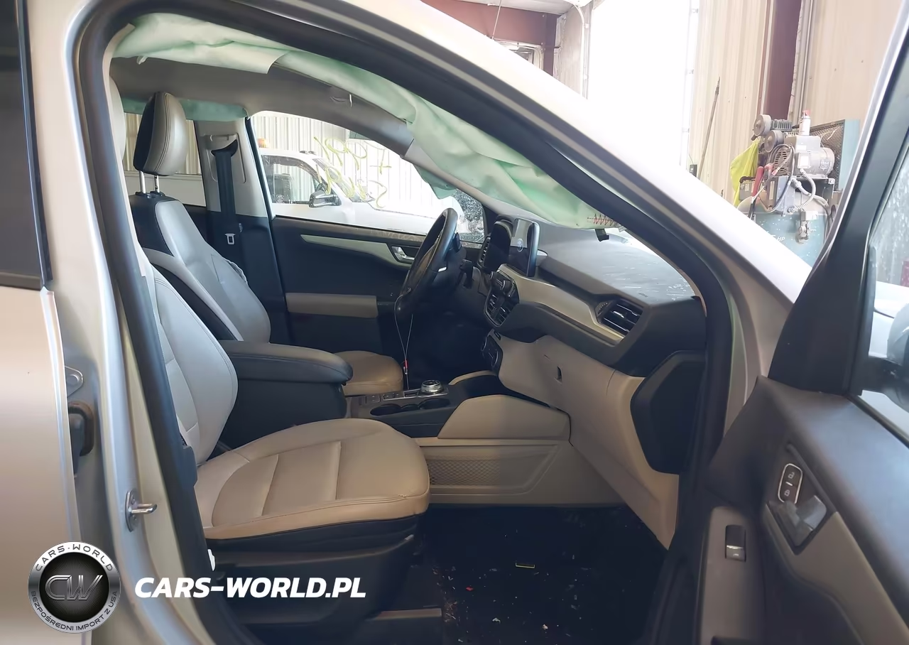 2020 Ford Escape Sel VIN:1FMCU9H96LUC74661 - 5