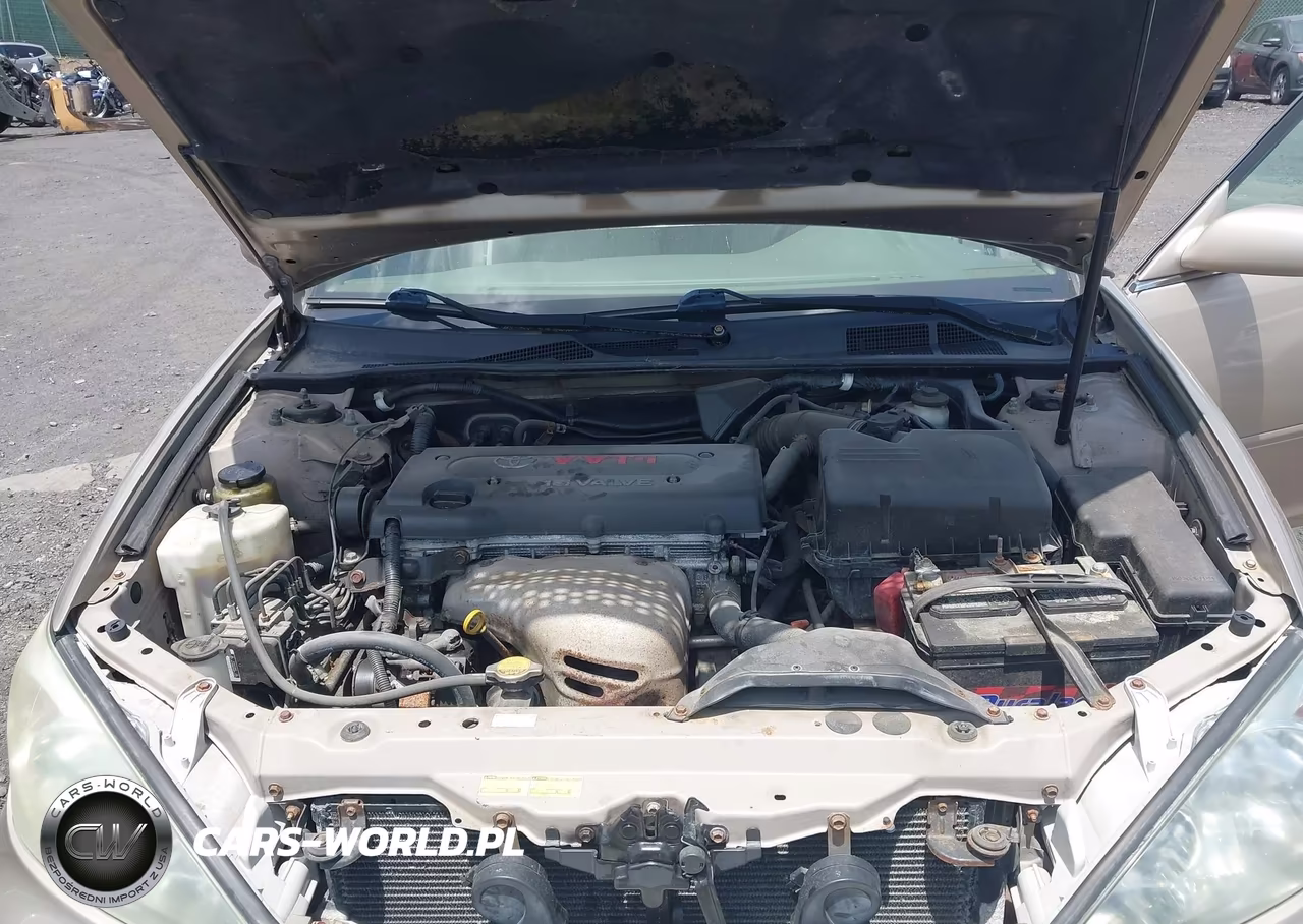 2004 Toyota Camry Le VIN:4T1BE32KX4U852408 - 10