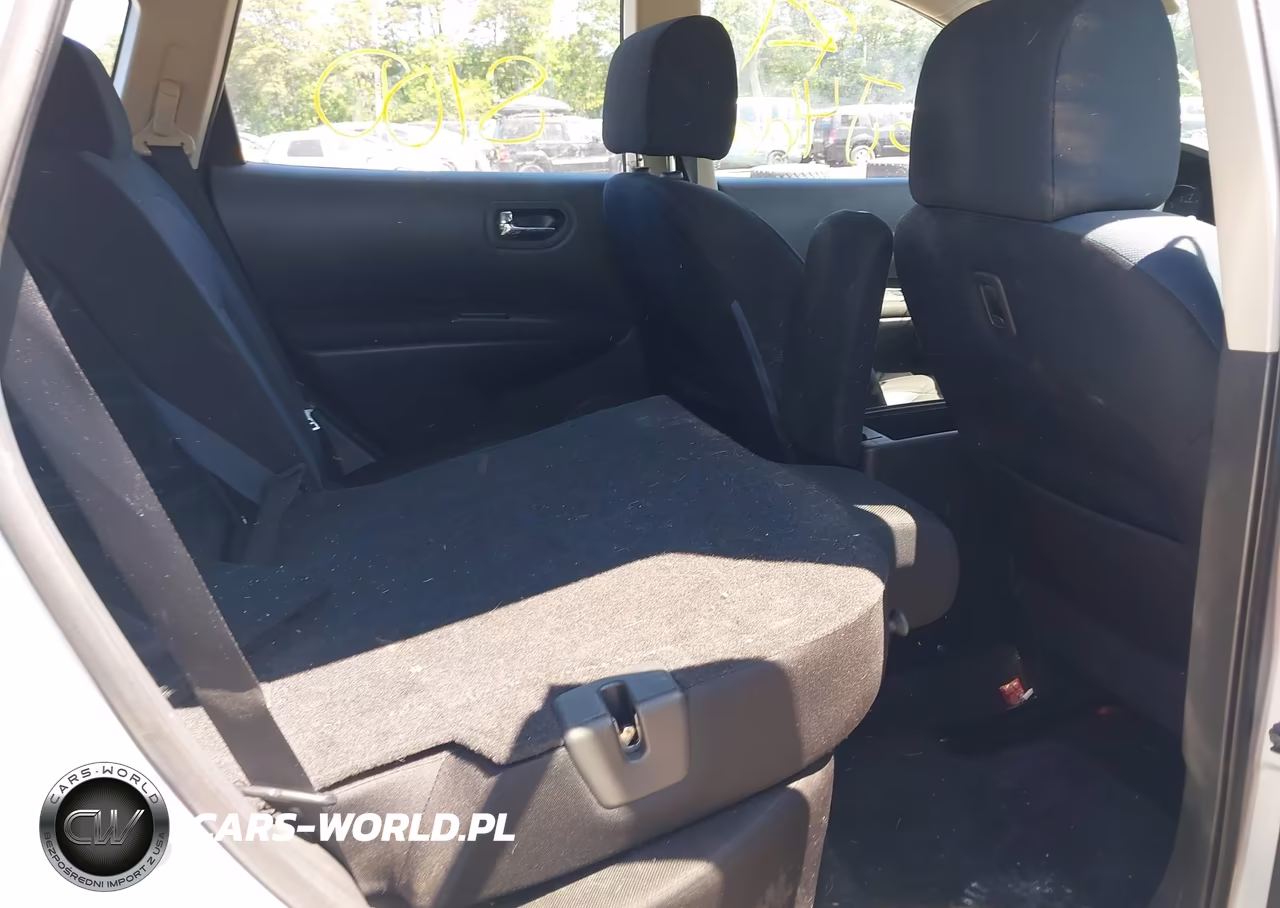 2013 Nissan Rogue S VIN:JN8AS5MV6DW642392 - 8