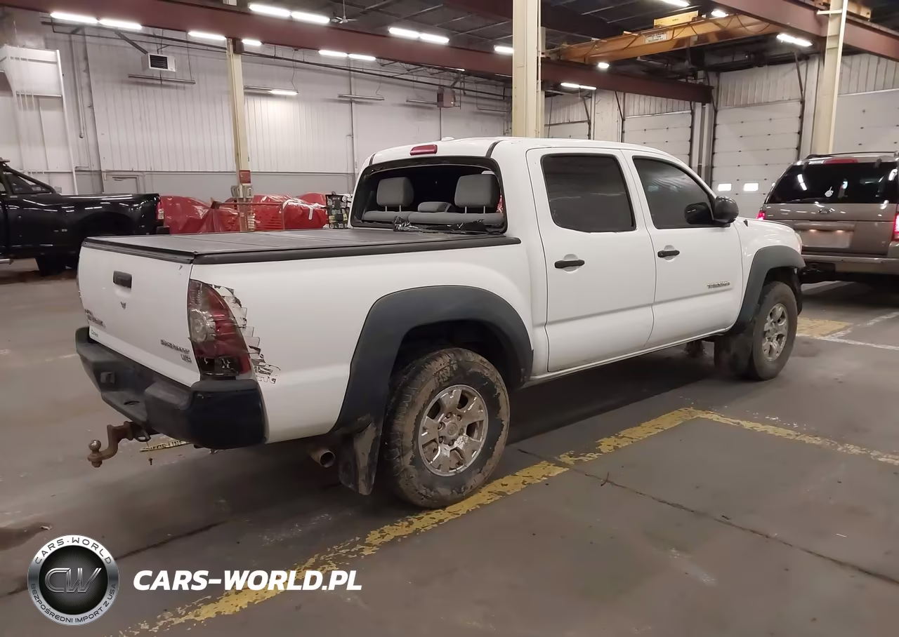 2009 Toyota Tacoma Prerunner V6 VIN:3TMJU62N79M073171 - 4