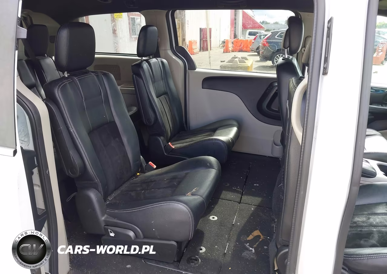2018 Dodge Grand Caravan Sxt VIN:2C4RDGCG8JR223021 - 8