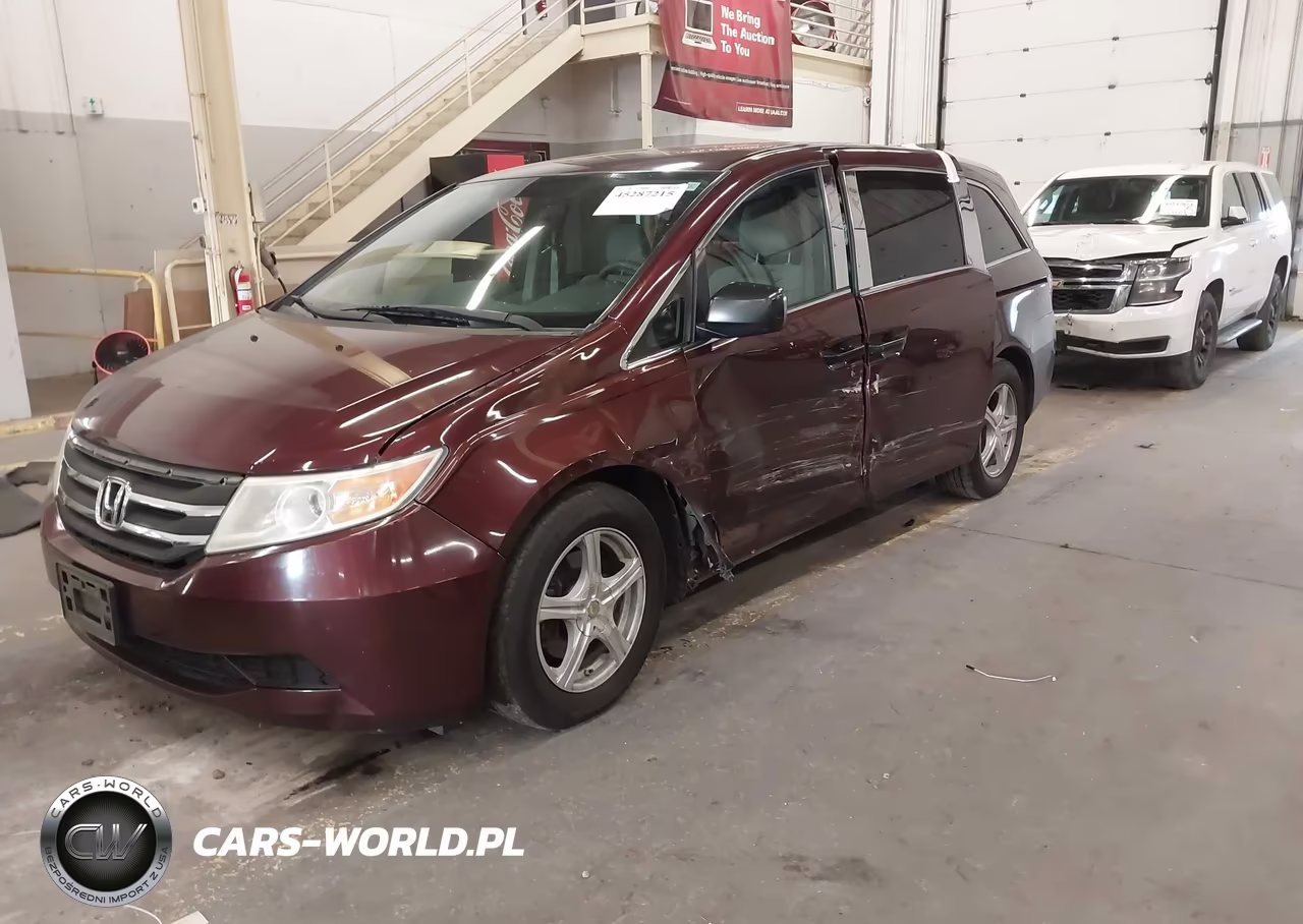 2013 Honda Odyssey Lx VIN:5FNRL5H25DB038574 - 2