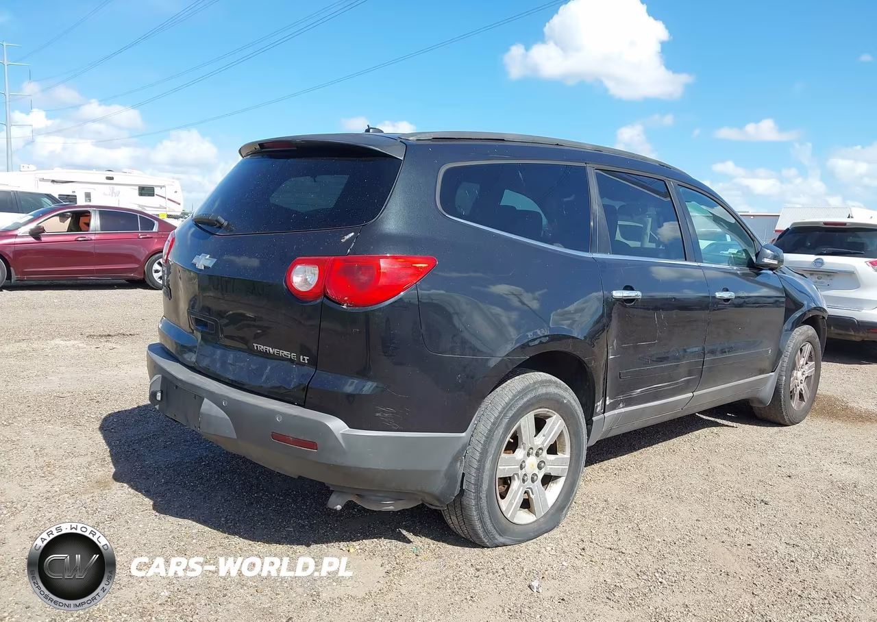 2010 Chevrolet Traverse Lt VIN:1GNLRFED3AS120406 - 4