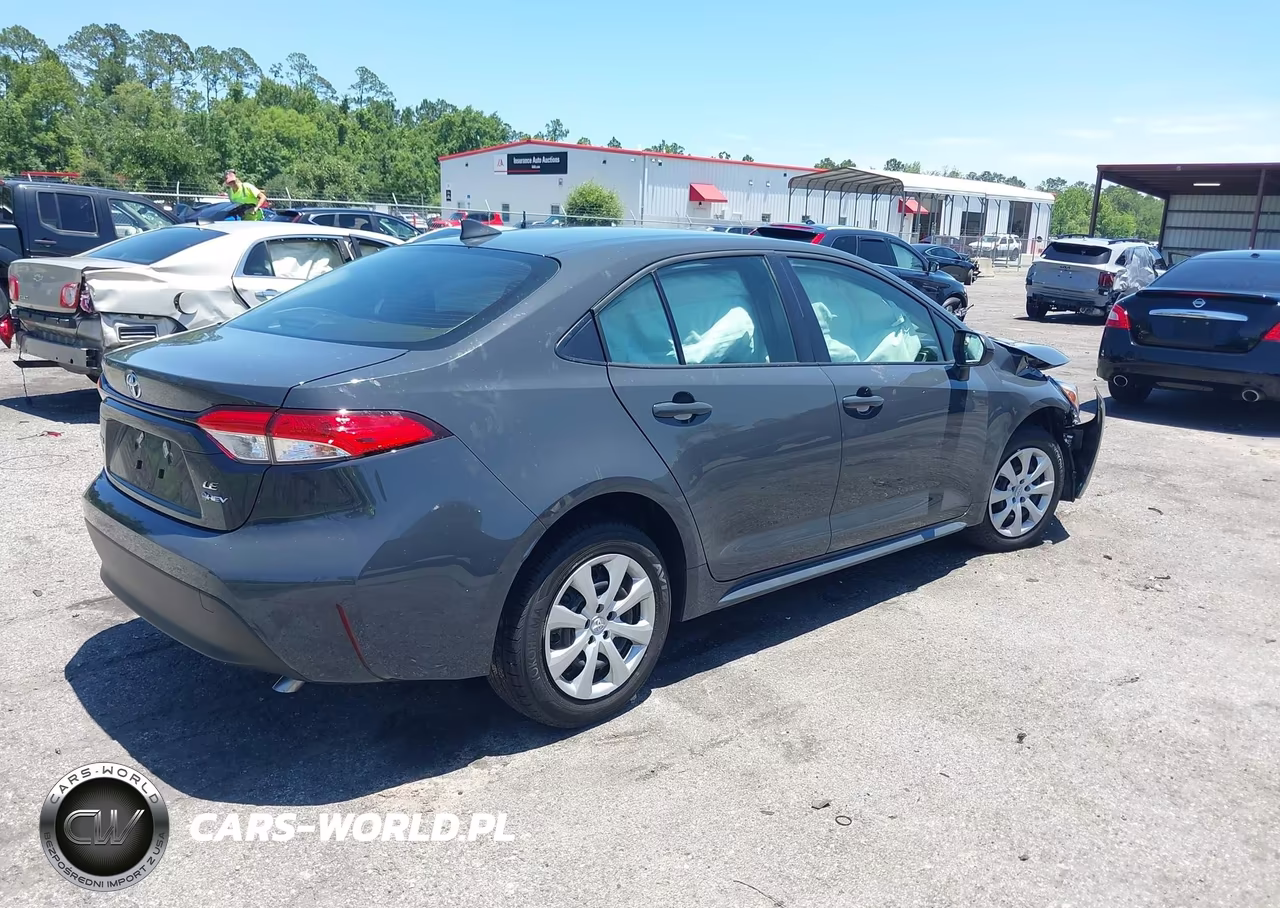 2026 Toyota Corolla Hybrid Hybrid Le VIN:JTDBCMFE1T3142774 - 4