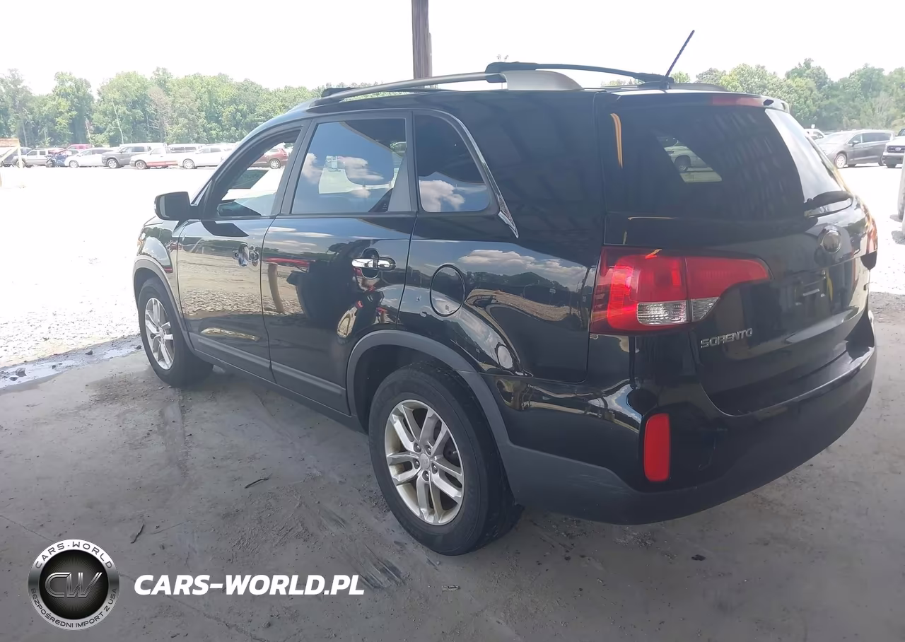2014 Kia Sorento Lx VIN:5XYKT3A60EG432058 - 3