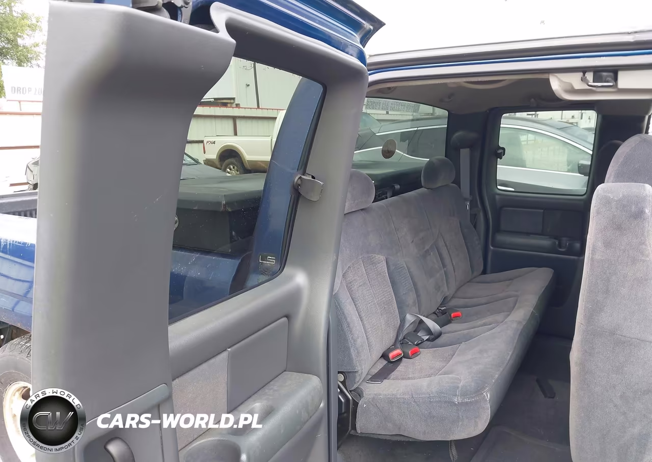 2001 Chevrolet Silverado 1500 Ls VIN:2GCEC19V111298355 - 8