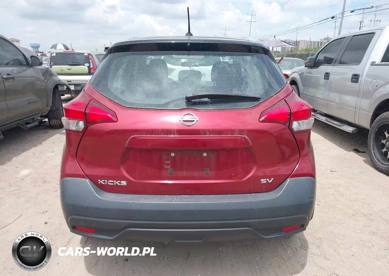 2018 Nissan Kicks Sv VIN:3N1CP5CU6JL528590 - 17