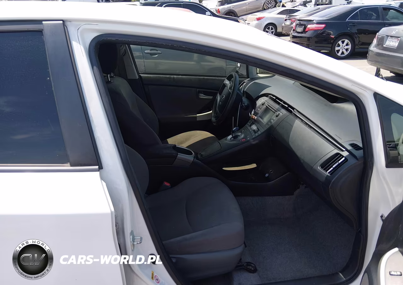2015 Toyota Prius One VIN:JTDKN3DU4F1960773 - 5