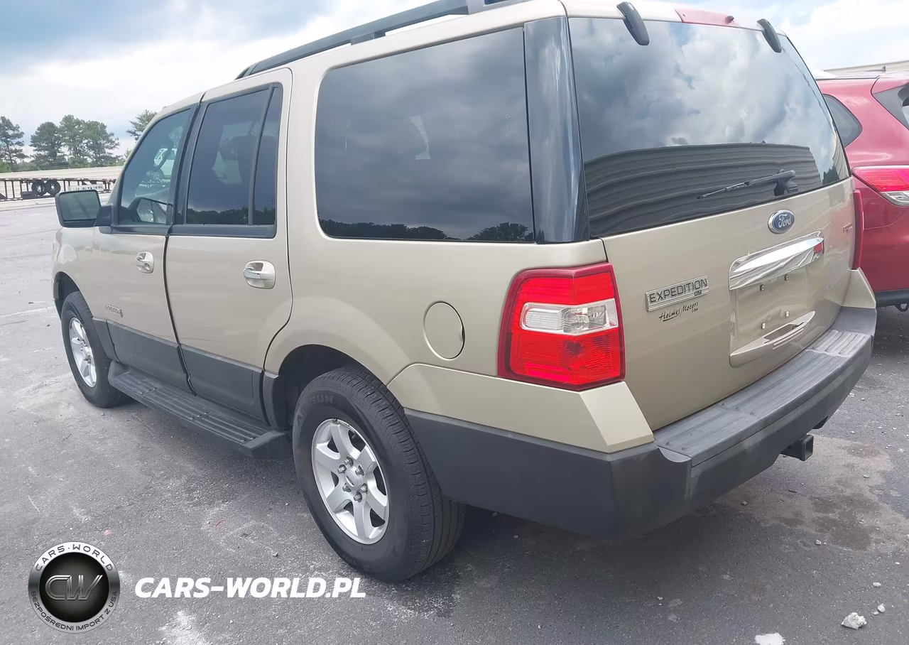 2007 Ford Expedition Xlt VIN:1FMFU16587LA11159 - 3