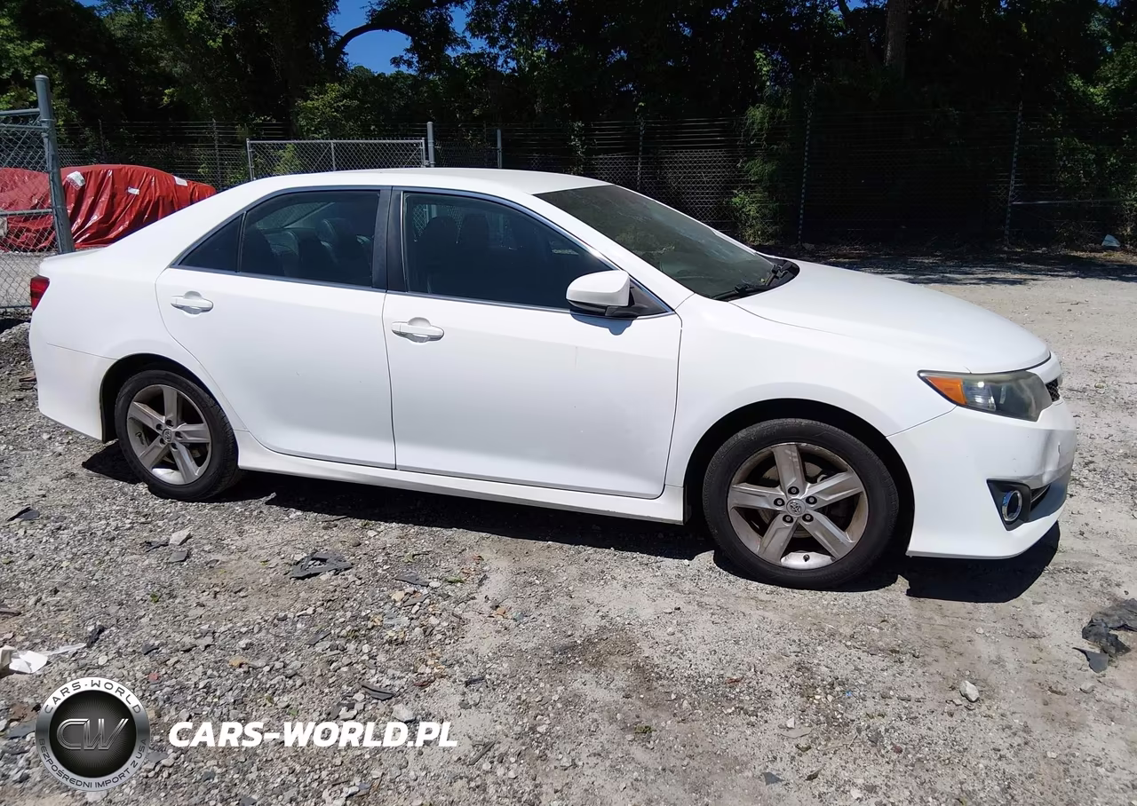 2014 Toyota Camry Se VIN:4T1BF1FK0EU327063 - 13