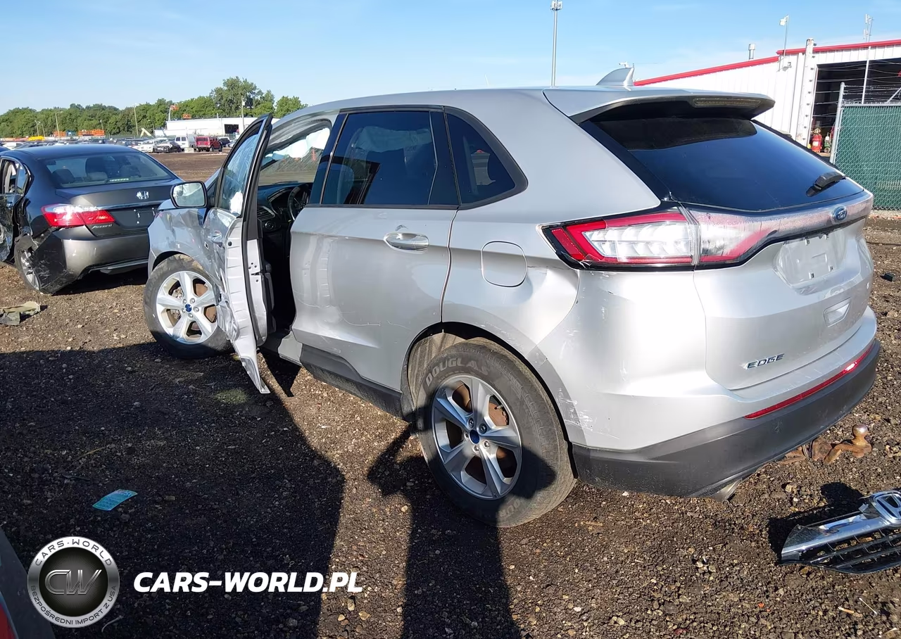 2015 Ford Edge Se VIN:2FMTK3G86FBC27250 - 3