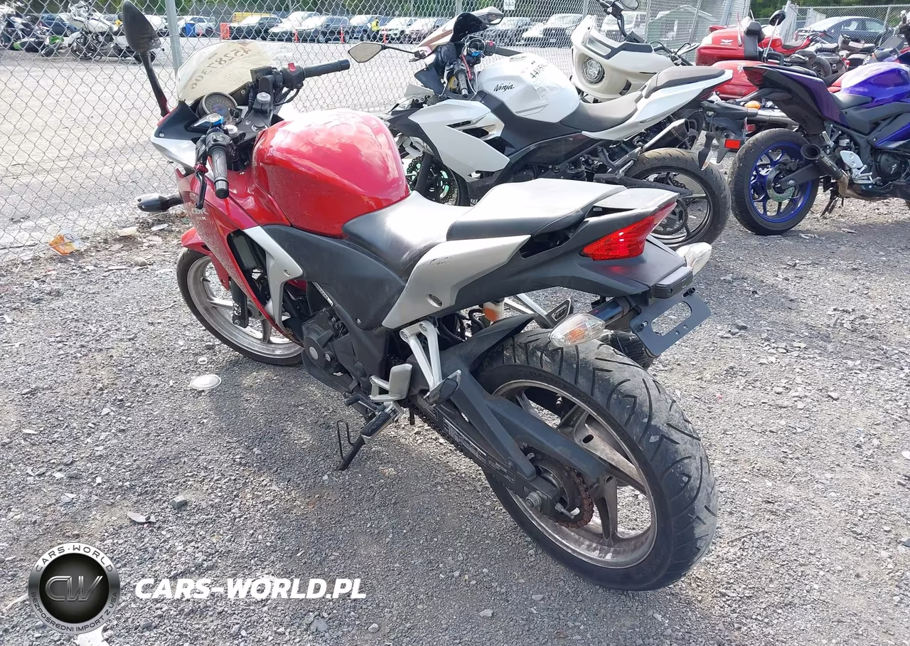 2012 Honda Cbr250 R VIN:MLHMC4108C5206203 - 3