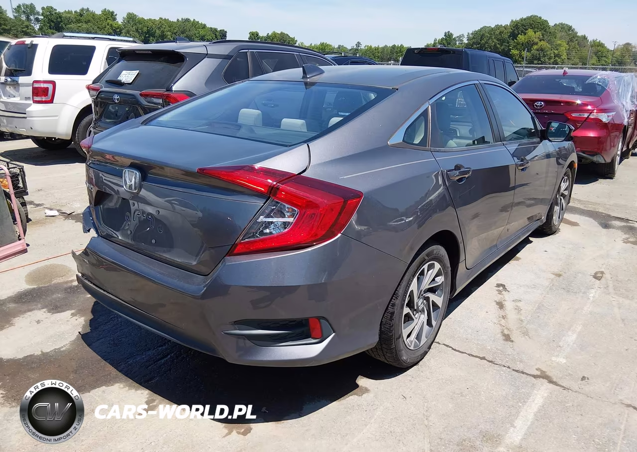 2018 Honda Civic Ex VIN:2HGFC2F78JH595647 - 4