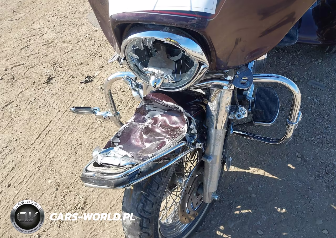 2006 Harley-Davidson Flhtcui VIN:1HD1FCW136Y702181 - 13