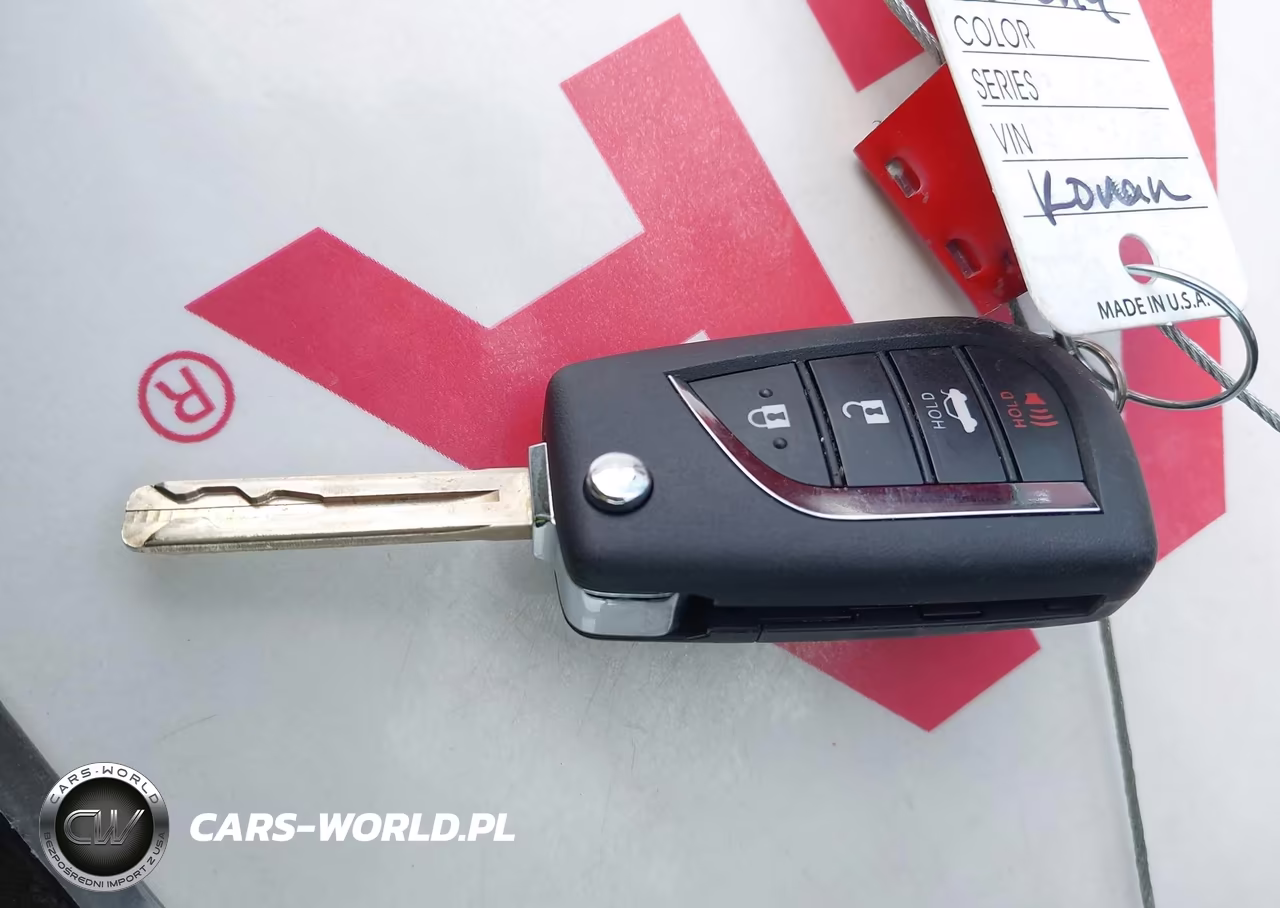 2021 Toyota Corolla Le VIN:JTDEPMAE6MJ151802 - 11