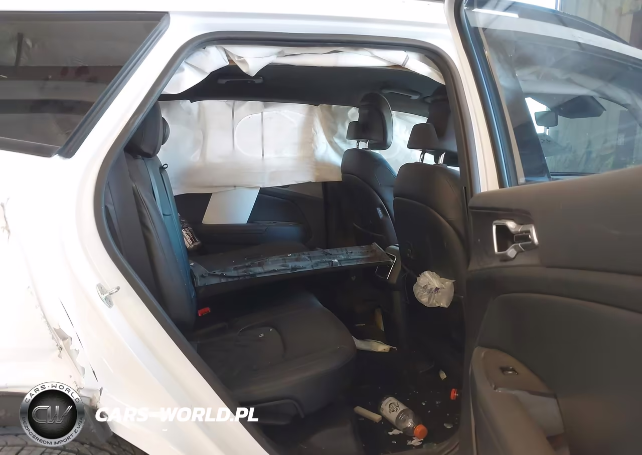 2023 Kia Sportage X-Line VIN:5XYK6CAF1PG011878 - 8