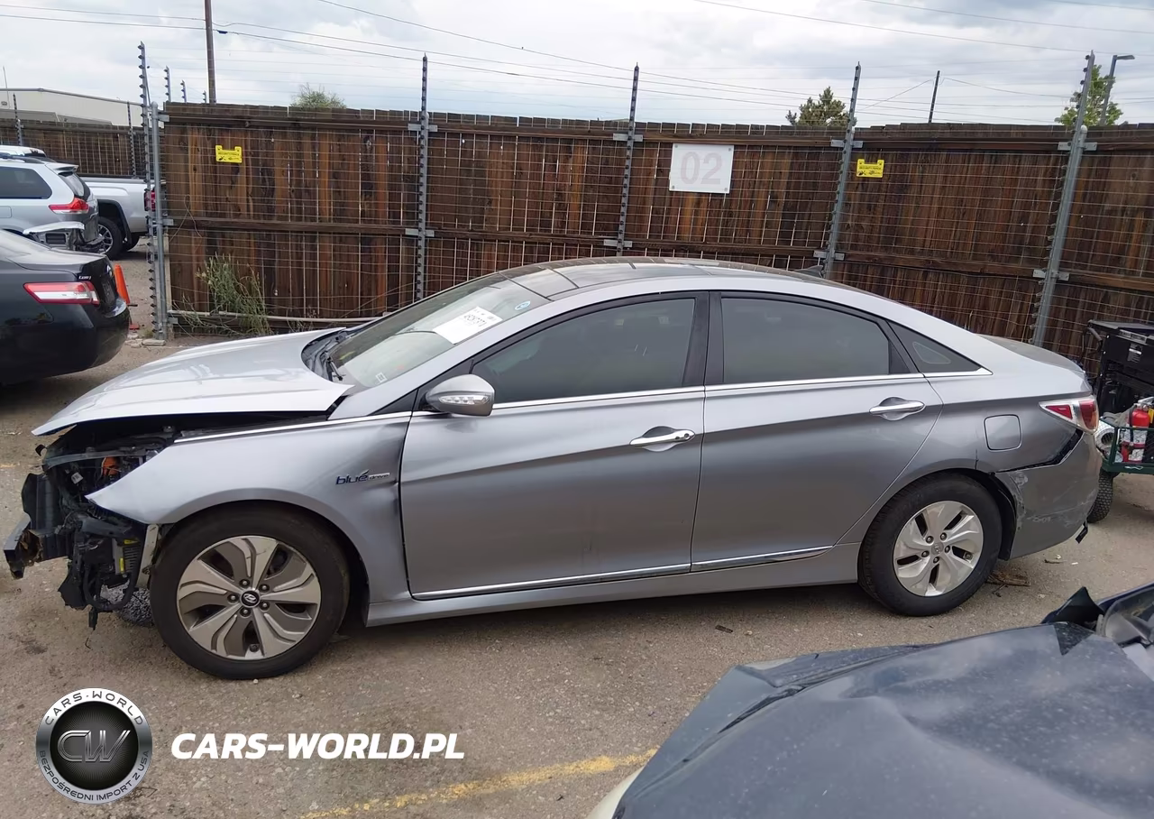 2014 Hyundai Sonata Hybrid Limited VIN:KMHEC4A41EA112521 - 15