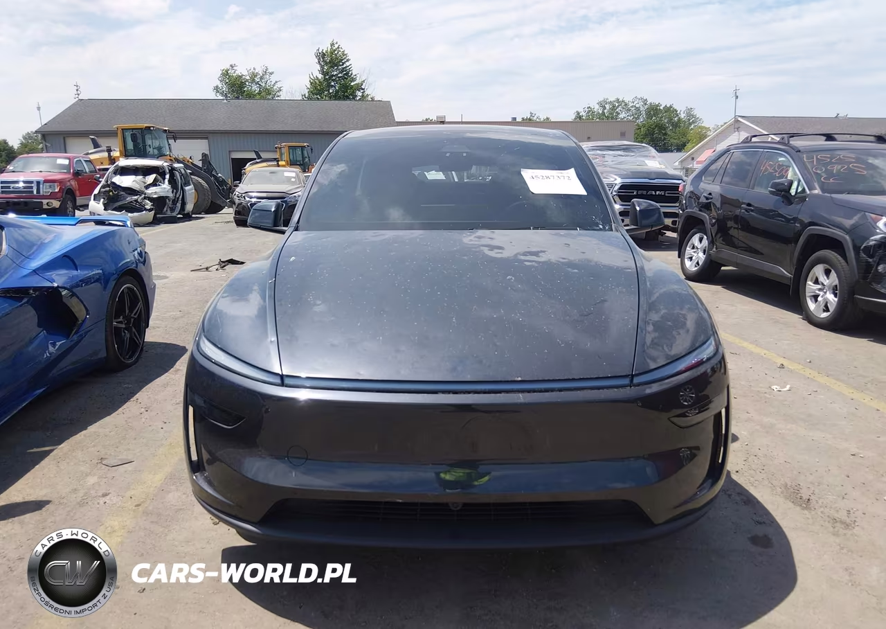 2026 Tesla Model Y All-Wheel Drive-Long Range Launch Series-Premium All-Wheel Drive VIN:7SAYGDEE6TF588098 - 12