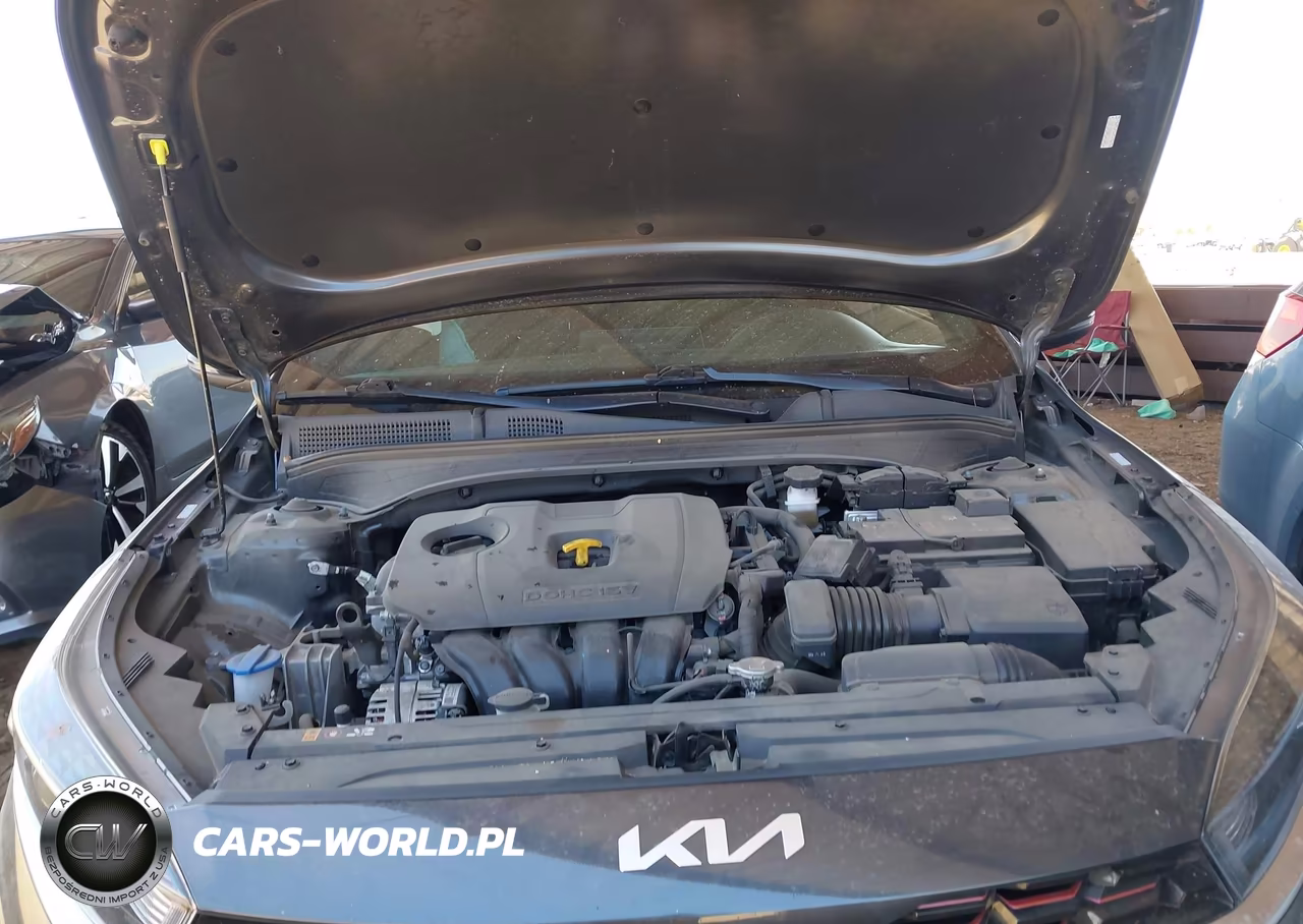 2024 Kia Forte Gt-Line VIN:3KPF54AD8RE791662 - 10