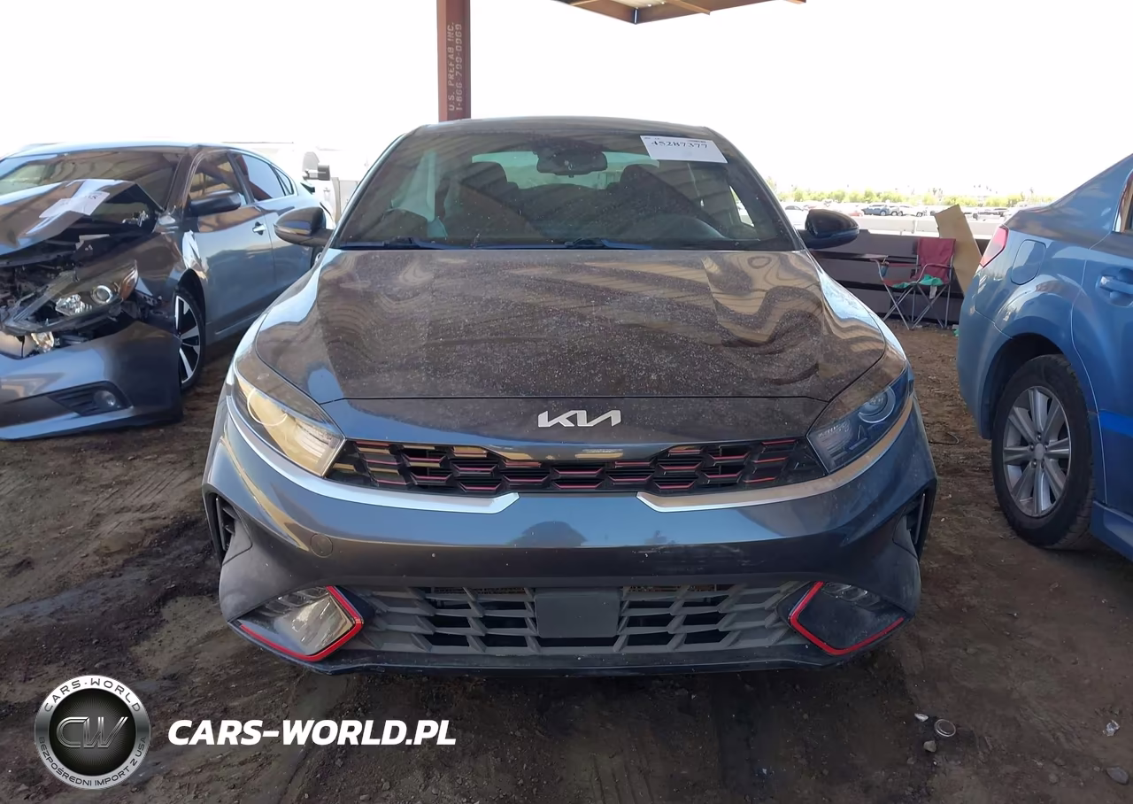 2024 Kia Forte Gt-Line VIN:3KPF54AD8RE791662 - 12
