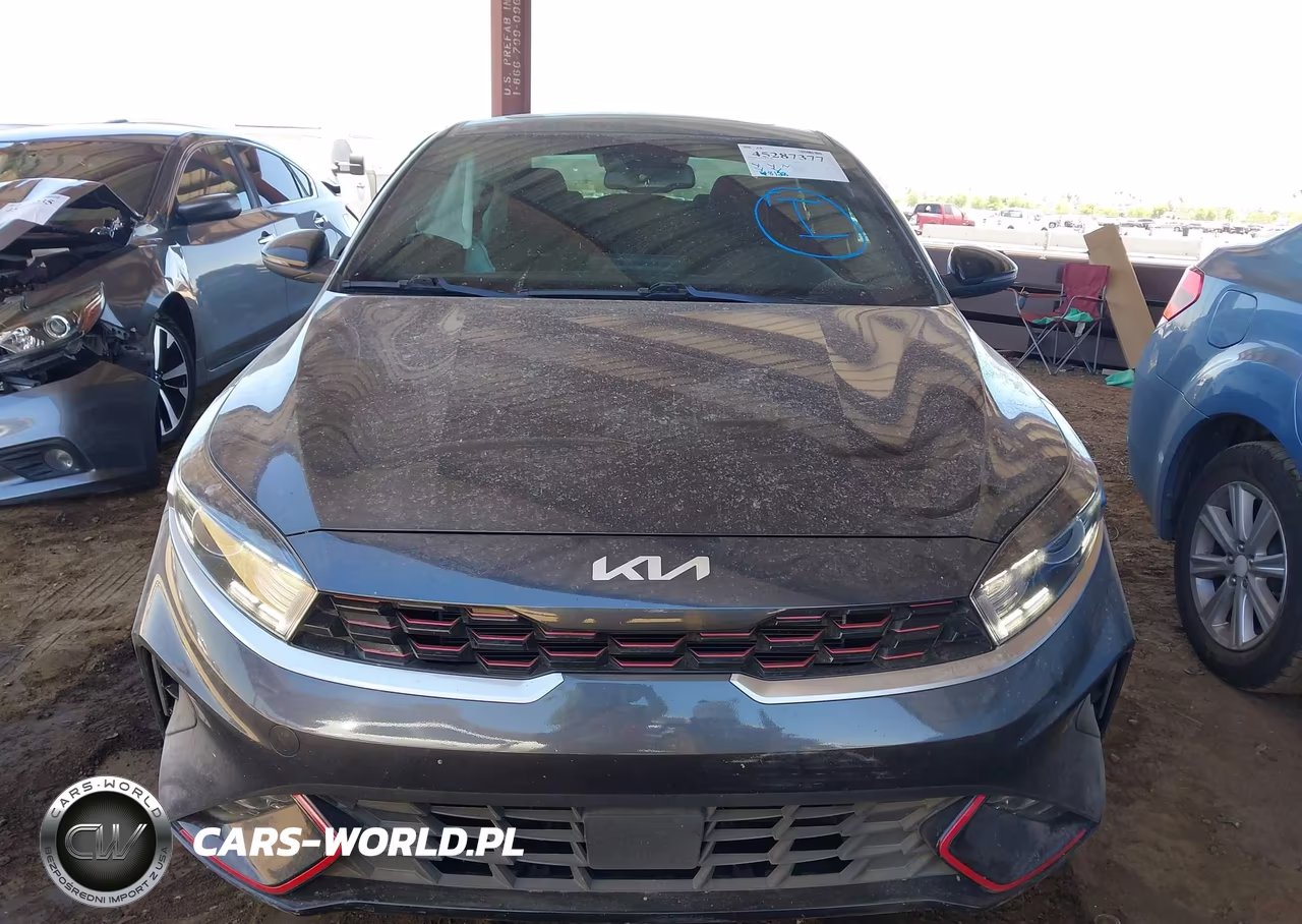 2024 Kia Forte Gt-Line VIN:3KPF54AD8RE791662 - 6