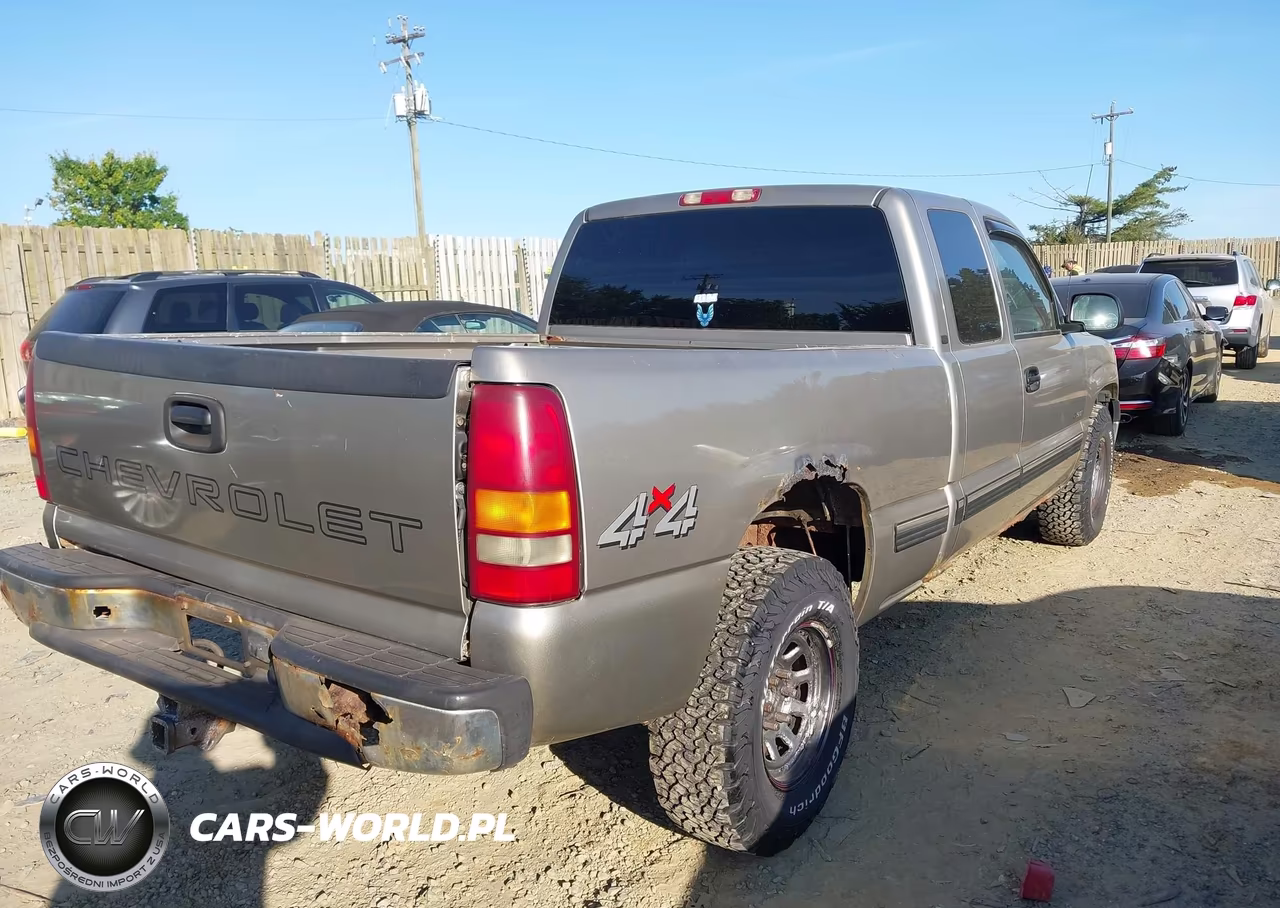 2001 Chevrolet Silverado 1500 VIN:2GCEK19V611276886 - 4