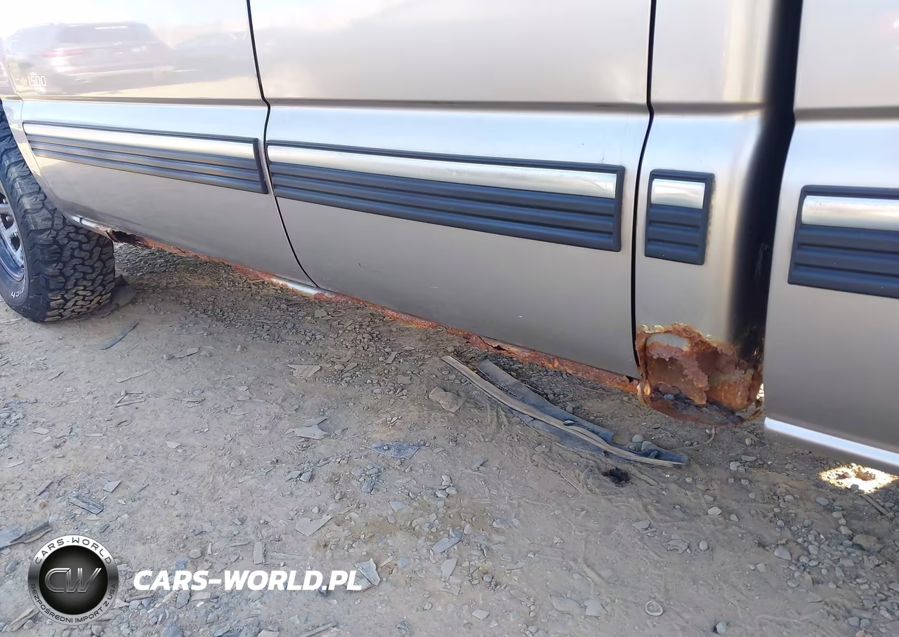 2001 Chevrolet Silverado 1500 VIN:2GCEK19V611276886 - 6