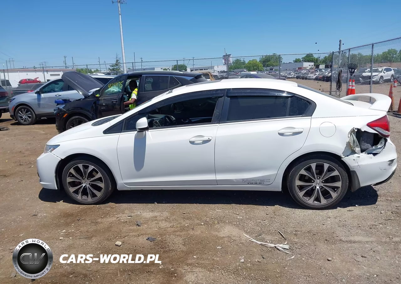 2013 Honda Civic Si VIN:2HGFB6E54DH705673 - 14