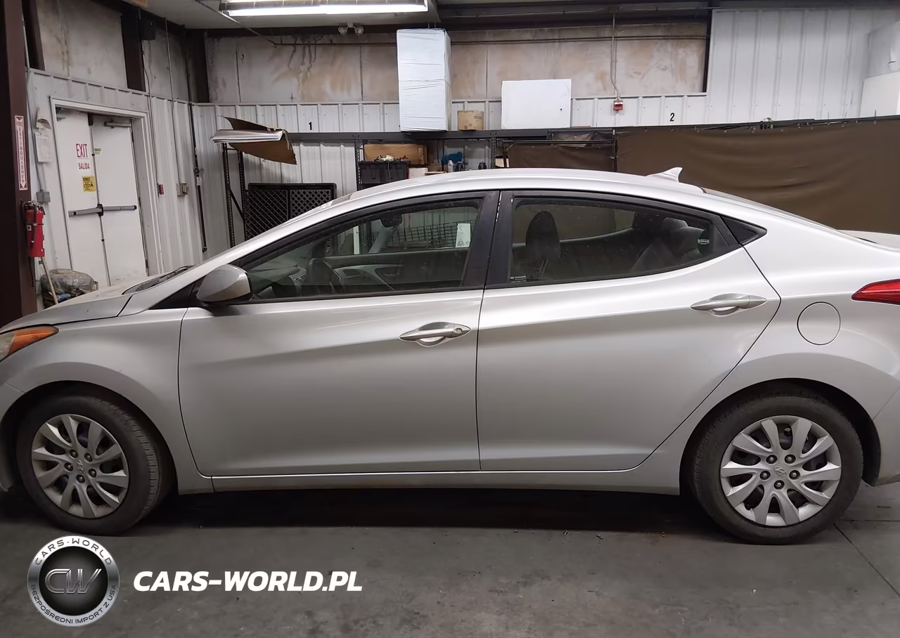 2013 Hyundai Elantra Gls VIN:5NPDH4AE2DH212094 - 14